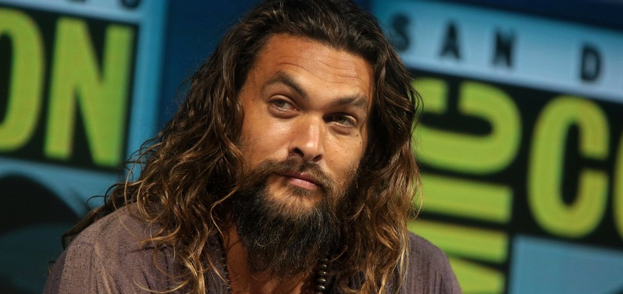 Jason Momoa é 'preso' em protesto contra construção do telescópio TMT