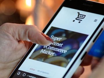 Vendas na internet crescem 12,5% no Brasil, revela Mastercard