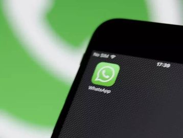 WhatsApp está drenando 40% da bateria de celulares, especialmente iPhones