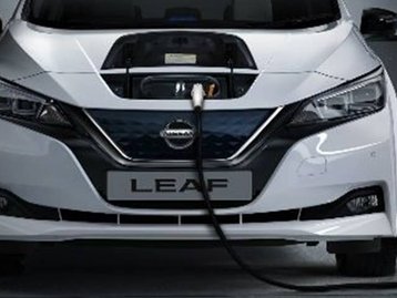 Dá para recarregar um carro elétrico na tomada da sua casa?