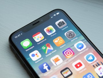 Apple é acusada de manipular avaliações na App Store