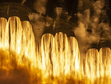 SpaceX vai explodir seu foguete Falcon 9 sobre o mar