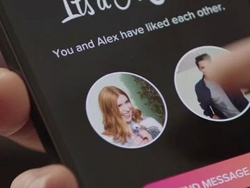 Tinder: mais de 70 mil fotos de usuárias foram roubadas