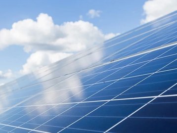 Projeto de lei se opõe à taxação de 60% no setor de energia solar