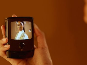 Venda do novo Moto Razr começa no Brasil por R$ 8.999