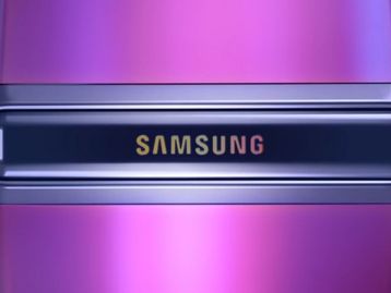 Galaxy Z Flip: mesmo preço do Razr 2019, mas muito mais potente