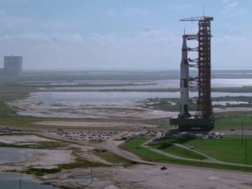 Computador da Apollo 11 perde para um carregador USB de celular?