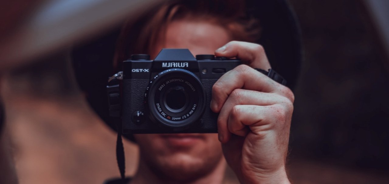 Foto de dois ratos lutando vence prêmio de fotografia