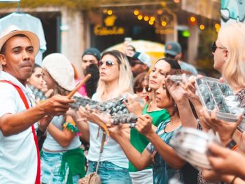 Novos recursos da Alexa ajudam brasileiros a curtir o Carnaval