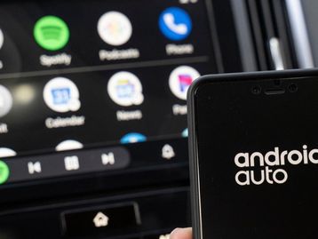 Android Auto sem fio já é compatível com o Galaxy S20 e Z Flip