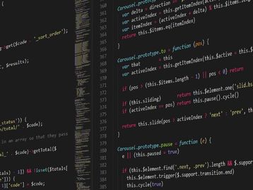 Plataforma libera cursos gratuitos de programação e tecnologia