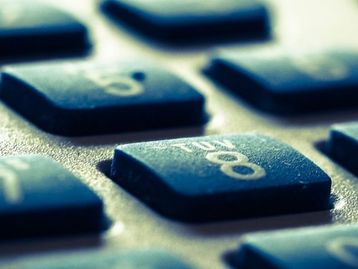 111: Anatel libera novo telefone para o Auxílio Emergencial
