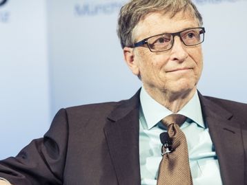 Novas teorias da conspiração ligam Bill Gates ao coronavírus