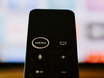 Operadoras de TV por assinatura voltam a fechar o sinal em maio