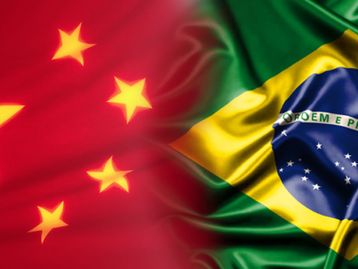Brasil vs. China: qual sistema de pagamentos é mais democrático?