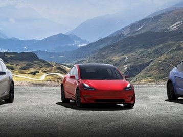Tesla: agora você pode liberar o uso do seu carro a outras pessoas
