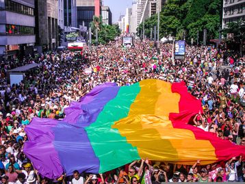 1ª Parada Virtual do Orgulho LGBT+ de São Paulo acontece neste domingo (14)