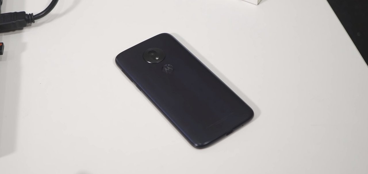 Motorola G7 Play começa a receber o Android 10 no Brasil