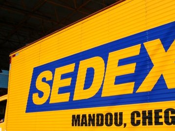 Perfis falsos dos Correios aplicam golpes em redes sociais