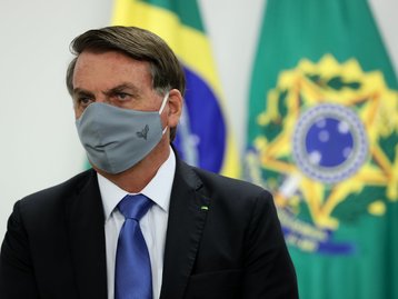 Bolsonaro confirma: exame deu positivo para covid-19