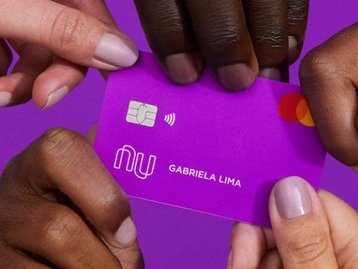 Nubank culpa Caixa por dinheiro estornado na NuConta