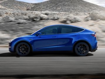 Tesla cancela 'Model Y básico' devido a baixa autonomia