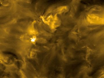 NASA e ESA divulgam as fotos mais próximas do Sol já registradas