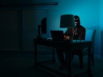 Hackers revelam detalhes sobre ataque ao Twitter em entrevista