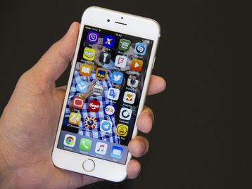 Leilão da Receita Federal tem iPhone por R$ 700 e notebook Xiaomi
