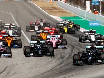 F1 está próximo dos veículos autônomos da Google, diz Helmut Marko