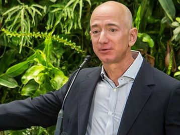 Jeff Bezos é a 1ª pessoa a acumular fortuna de US$ 200 bilhões