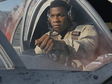 John Boyega critica falta de desenvolvimento de Finn em Star Wars