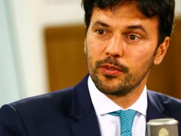 Leilão do 5G no Brasil será em abril ou maio de 2021, diz ministro