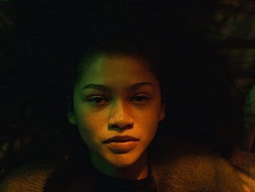 Zendaya, de Euphoria, é a atriz mais jovem a vencer um Emmy