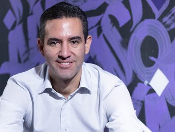 Nubank anuncia expansão para Colômbia