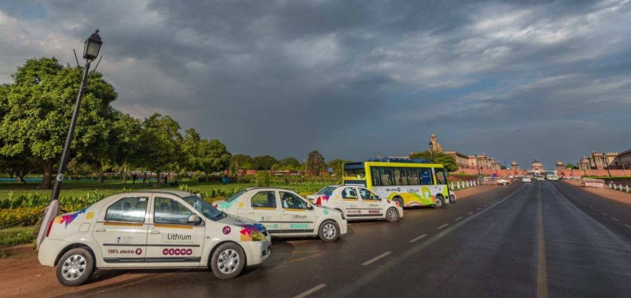 Uber disponibiliza 1 mil carros elétricos para aluguel na Índia