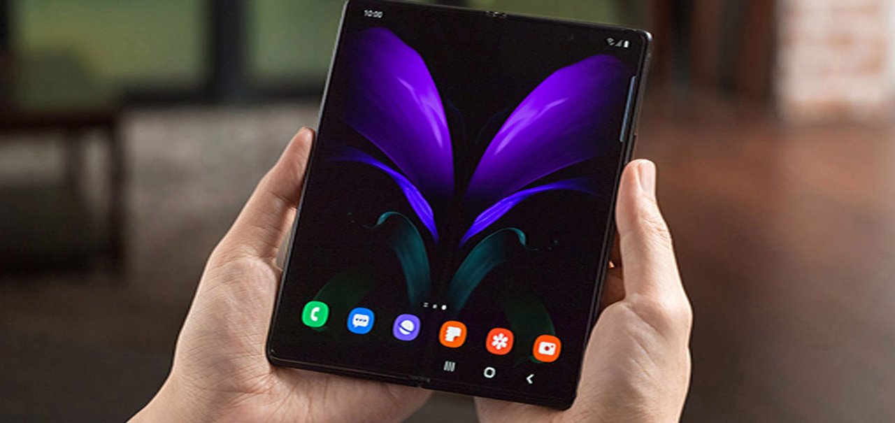 Galaxy Z Fold 3 poderá ter dobradiça com luz RGB; veja fotos