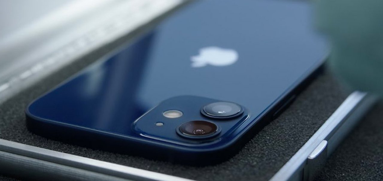 Apple anuncia iPhone 12 Mini, o menor celular com 5G do mundo