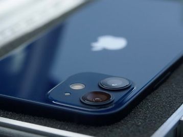 Apple anuncia iPhone 12 Mini, o menor celular com 5G do mundo