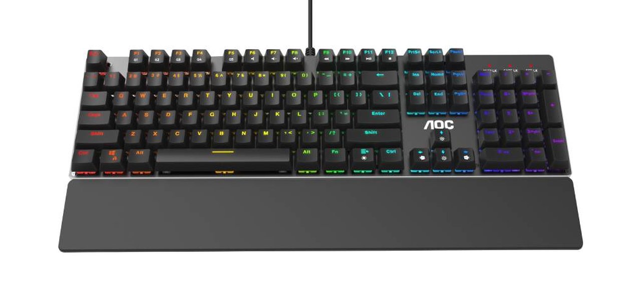 AOC lança novos teclados e mouses gamers no Brasil