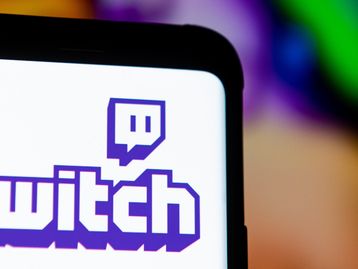 Google se pronuncia após comentários sobre streamers pagarem devs