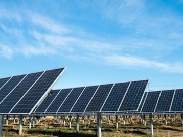 Pequena parte da energia solar alimentaria todo o mundo, diz Musk