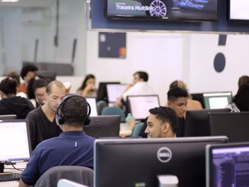 Banco digital oferece 83 vagas com home office em diversas áreas 