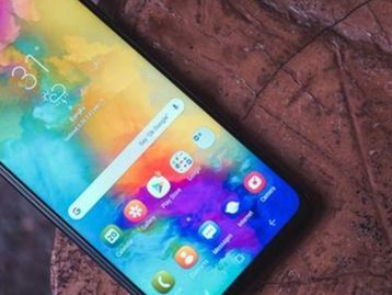 Venda de celulares aumentou apenas 3% em 2020, diz estudo