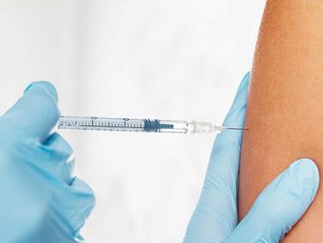 Vacina contra covid-19 da Pfizer é 90% eficaz, aponta estudo
