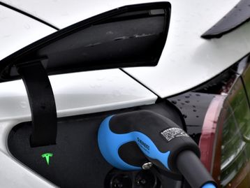 Carros elétricos são 3x mais ecológicos do que modelos à gasolina