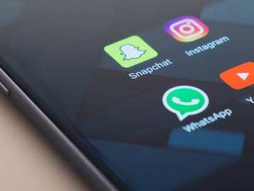 Golpe no WhatsApp promete 'cartões Carrefour' já com crédito