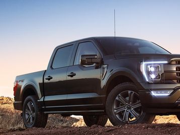 Van, picape e esportivo elétricos: o novo portfólio da Ford