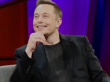 Elon Musk confirma que testou positivo para covid-19