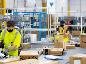 Funcionários da Amazon marcam greve em 15 países na Black Friday